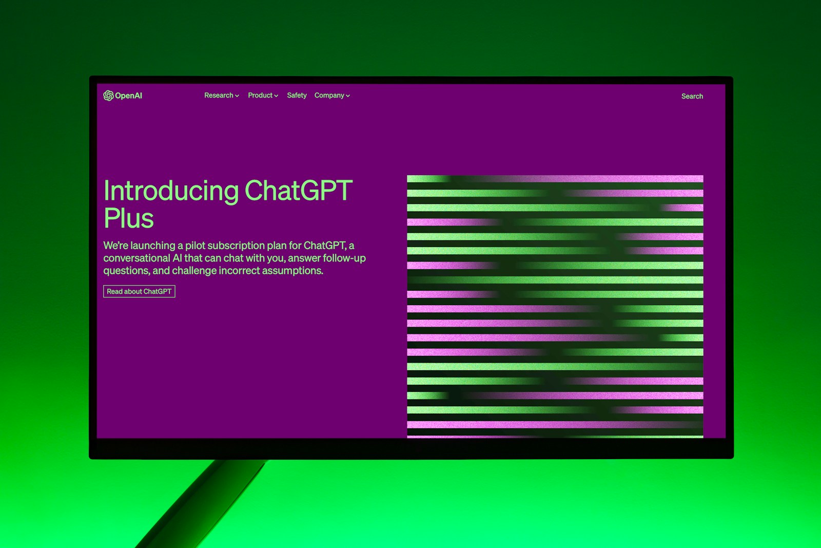 a computer screen with a green background