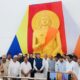 येवला येथील मुक्तीभूमी स्मारकात डॉ. बाबासाहेब आंबेडकरांच्या पुतळ्याला अभिवादन करताना मंत्री संजय शिरसाट.