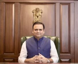 ॲड. राहुल नार्वेकर यांचा छायाचित्र