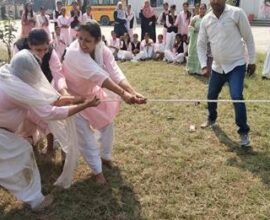ग्रामीण युवाओं द्वारा पारंपरिक खेल और सामुदायिक सेवा गतिविधियों में भागीदारी