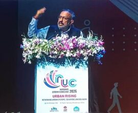 शहरी विकास और इमारतों का एक दृश्य