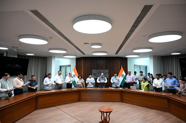 सरकारी कार्यालय भवन का एक दृश्य